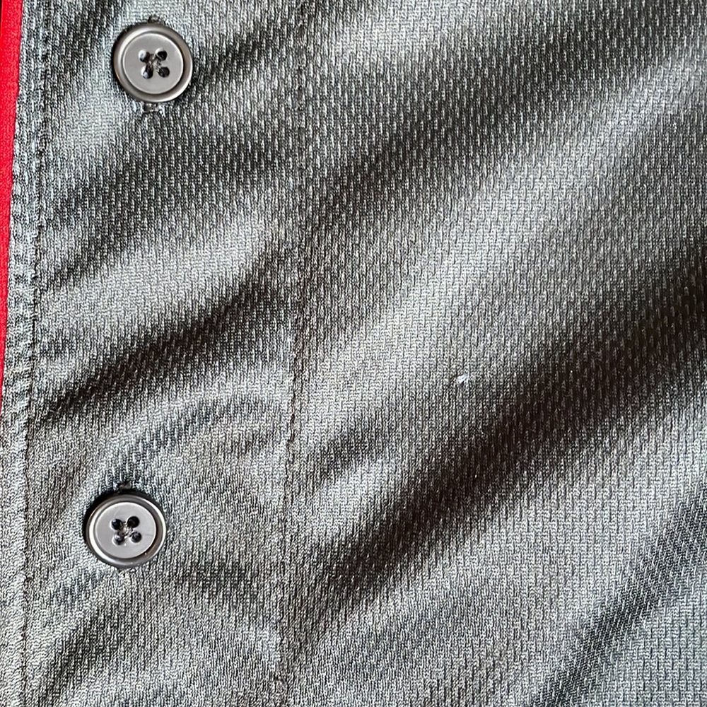 Chicago Bulls button down - Picture 4 of 9